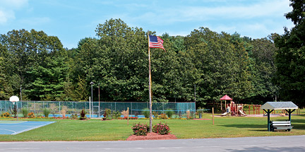 Entrance of Riverdale Farm Campsites